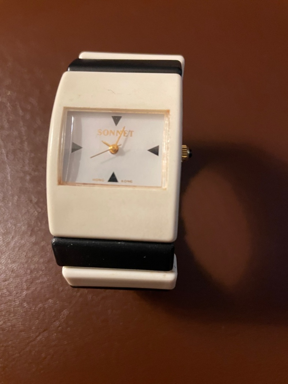 VTG Sonnet Manual Wind Watch black and white